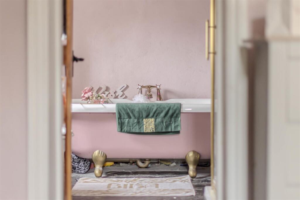 Ensuite
