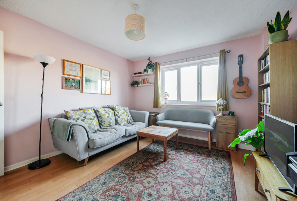 1395153-12-695bea...