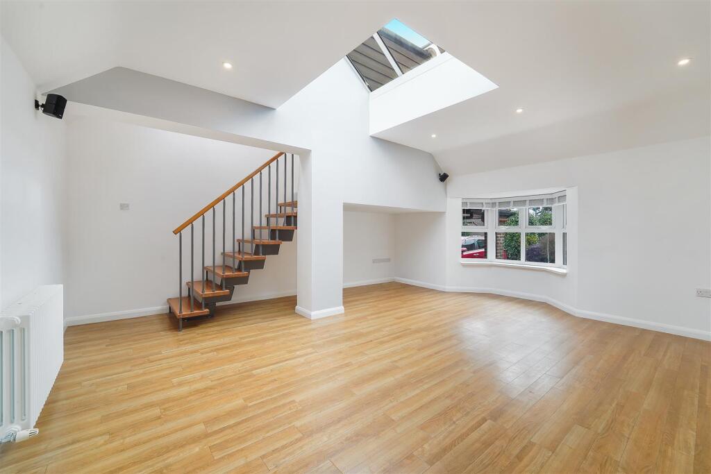 GREAT ELSHAMS, 40 (11).jpg