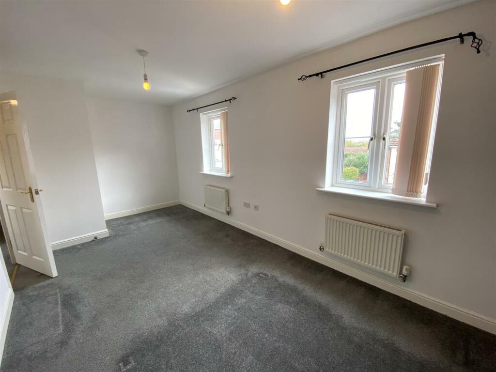 Living Room.jpeg