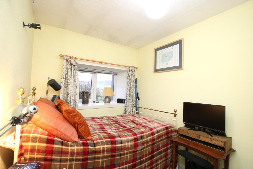 Cottage Bedroom 2