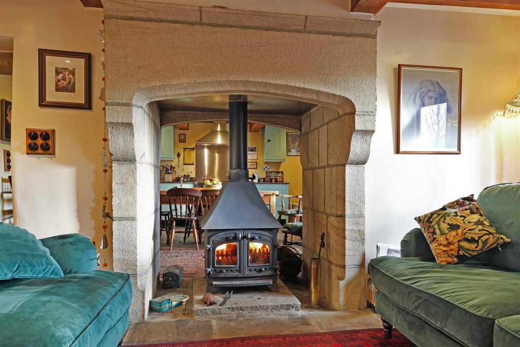 Upper Flight Stack.29.Photoneg.co.uk.jpg