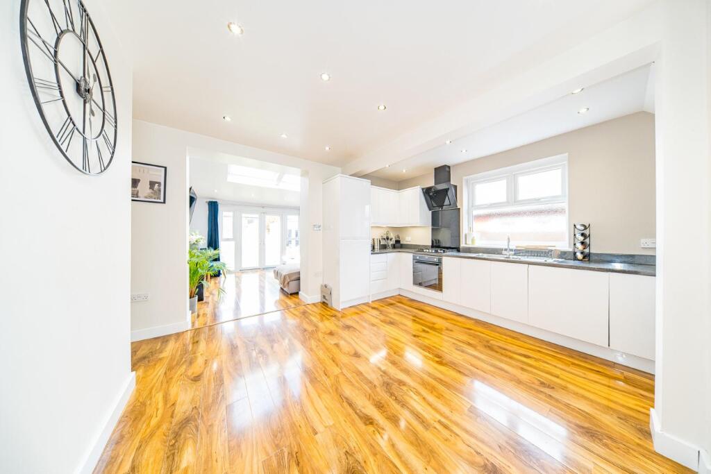 36 Ford Road dining kitchen.jpg