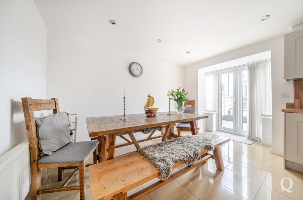 c27ea90c-a9ee-489...