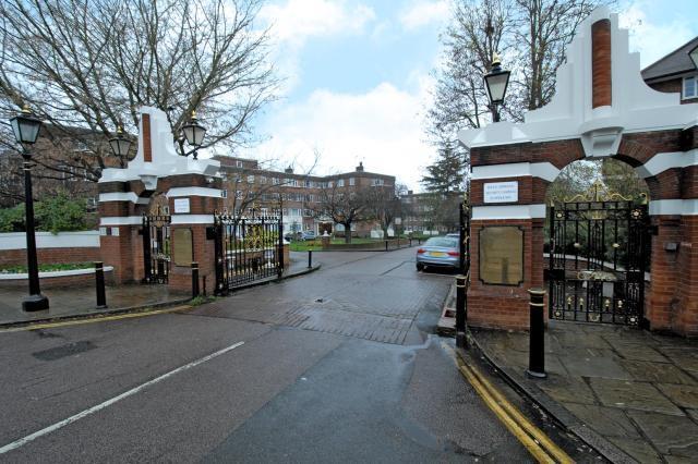 Sheen Court