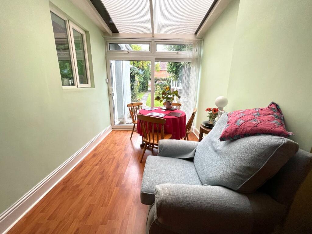 Dinning Area 2.JPG
