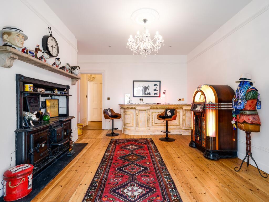 Bar Room