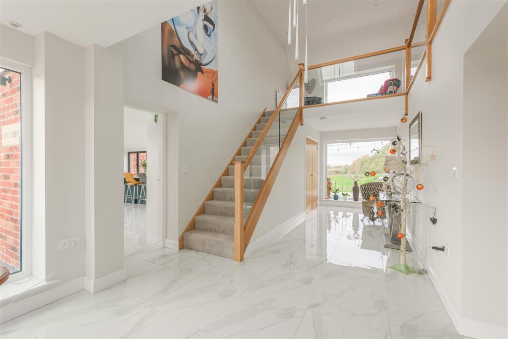 Serendipity, Station Road, Ibstock