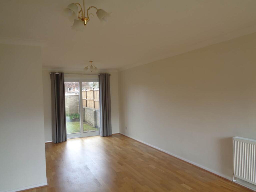 Shirley Close 33 Cor