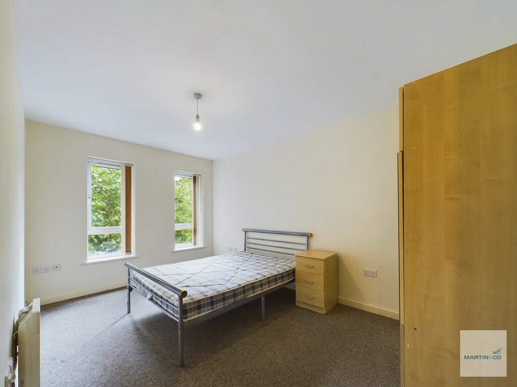 CAM03394G0-PR0144...