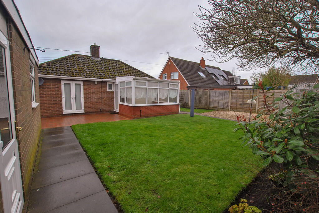 Sutherland Drive, Muxton, Telford, TF2 8PU
