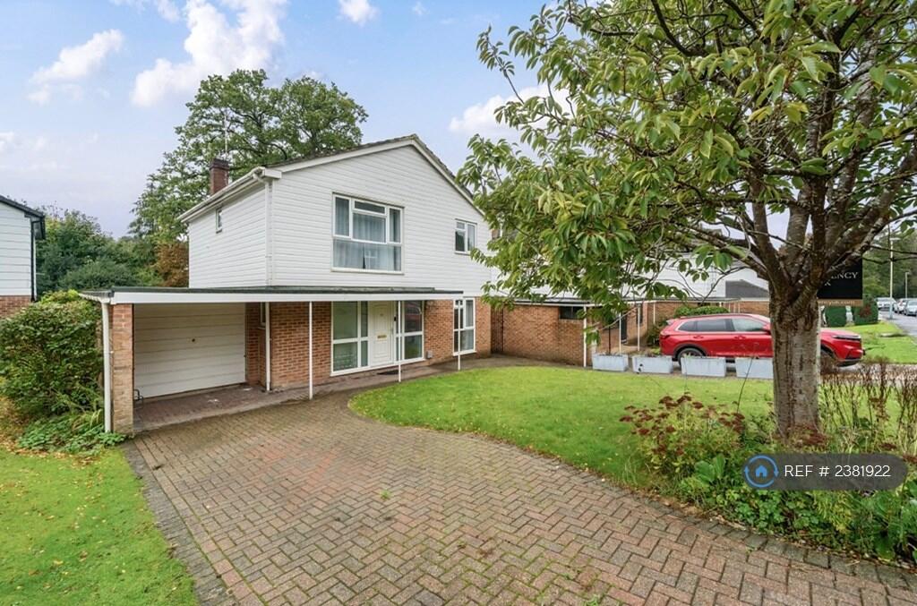 Front Of House With Private Driveway 