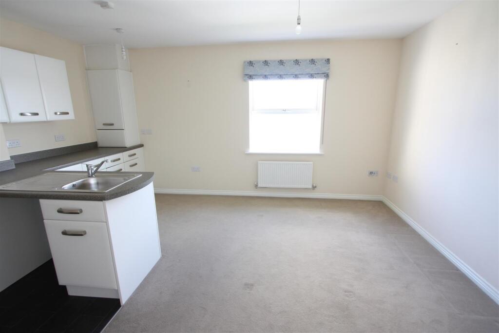 32 Littledale Row Lounge