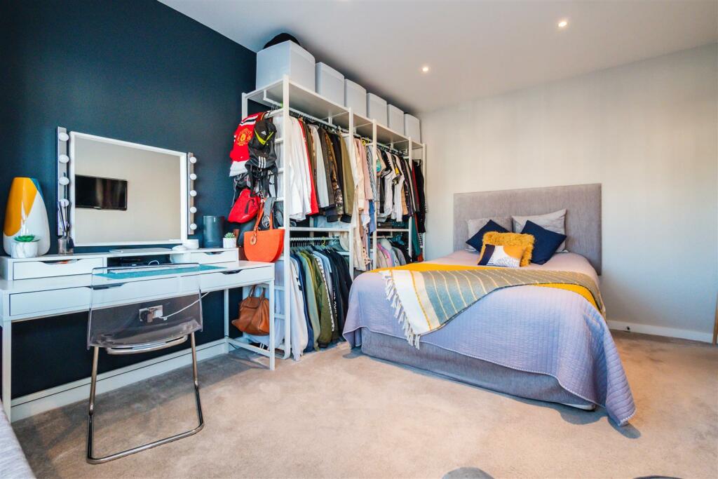 Bedroom 2 Aspect 3