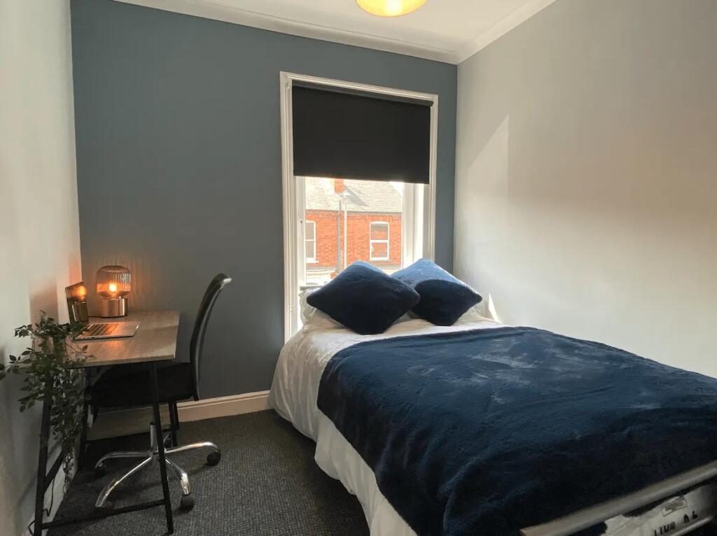 32-kirkby-street---4-bed-image-7.jpg