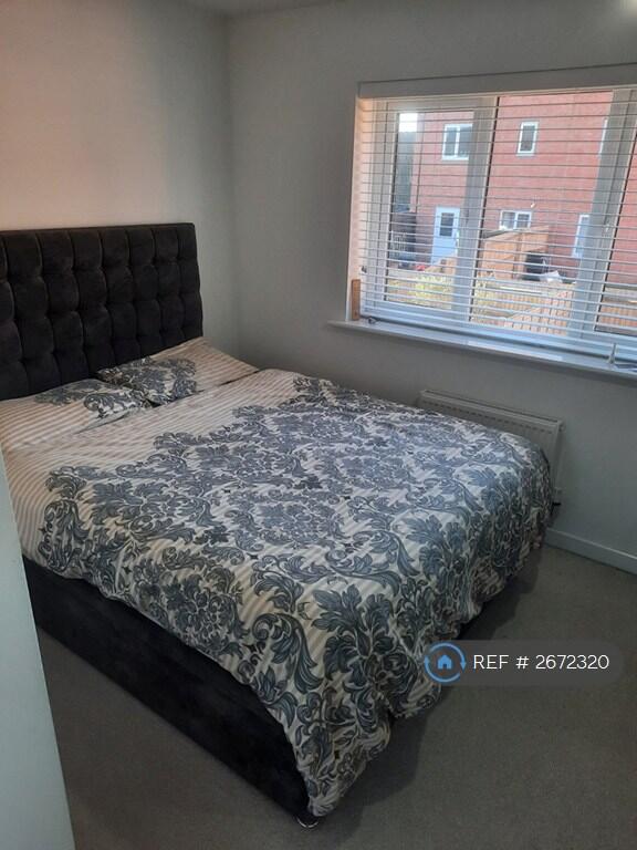 Master Bedroom1