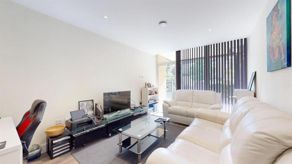 6883acc559179d9ce6fd408c_b51f08d8bef5eed4afcc5c8db