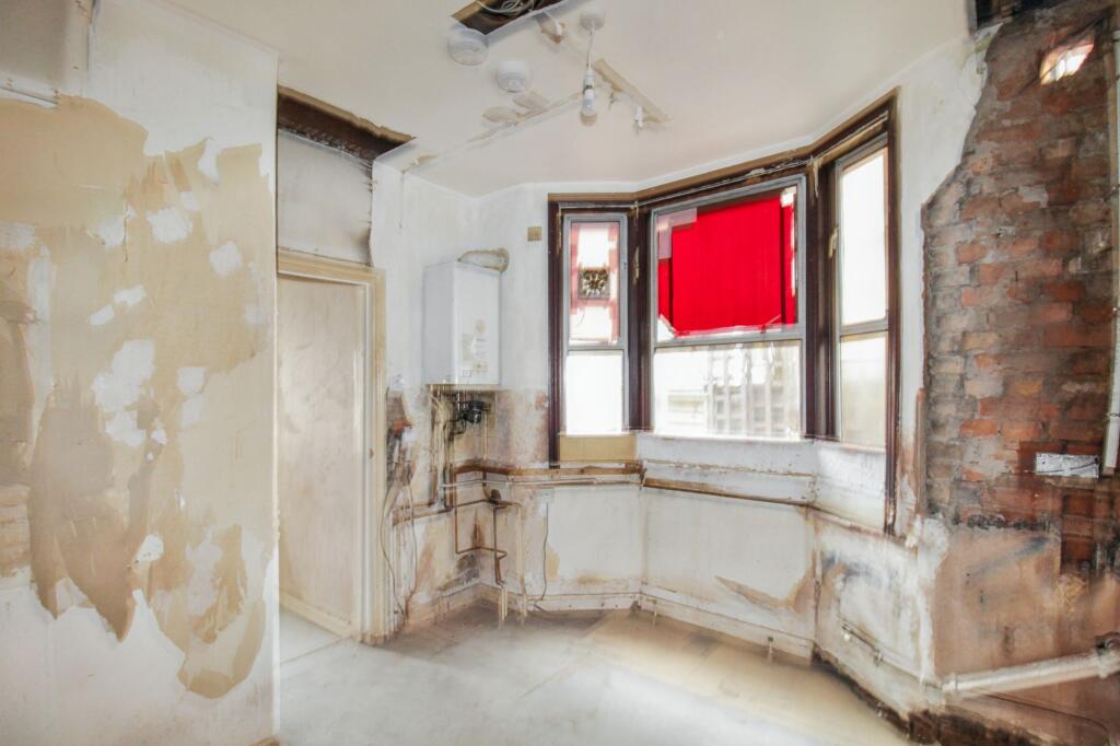 96b Turner Road, Walthamstow, London E17 3JQ