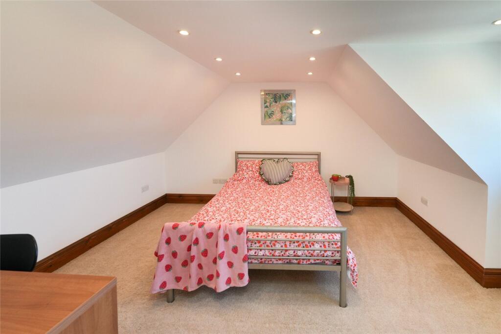 House 1 Bedroom