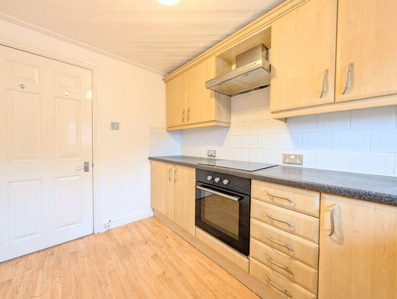 Kitchen 3