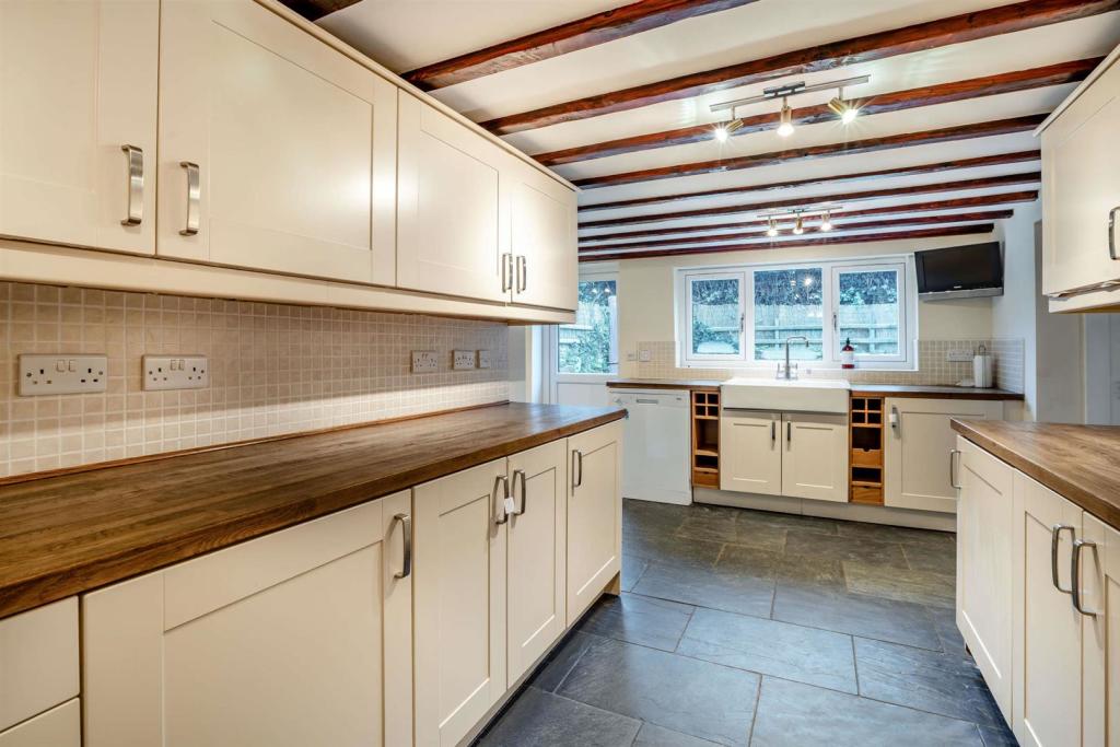 8531347-interior03-800.jpg
