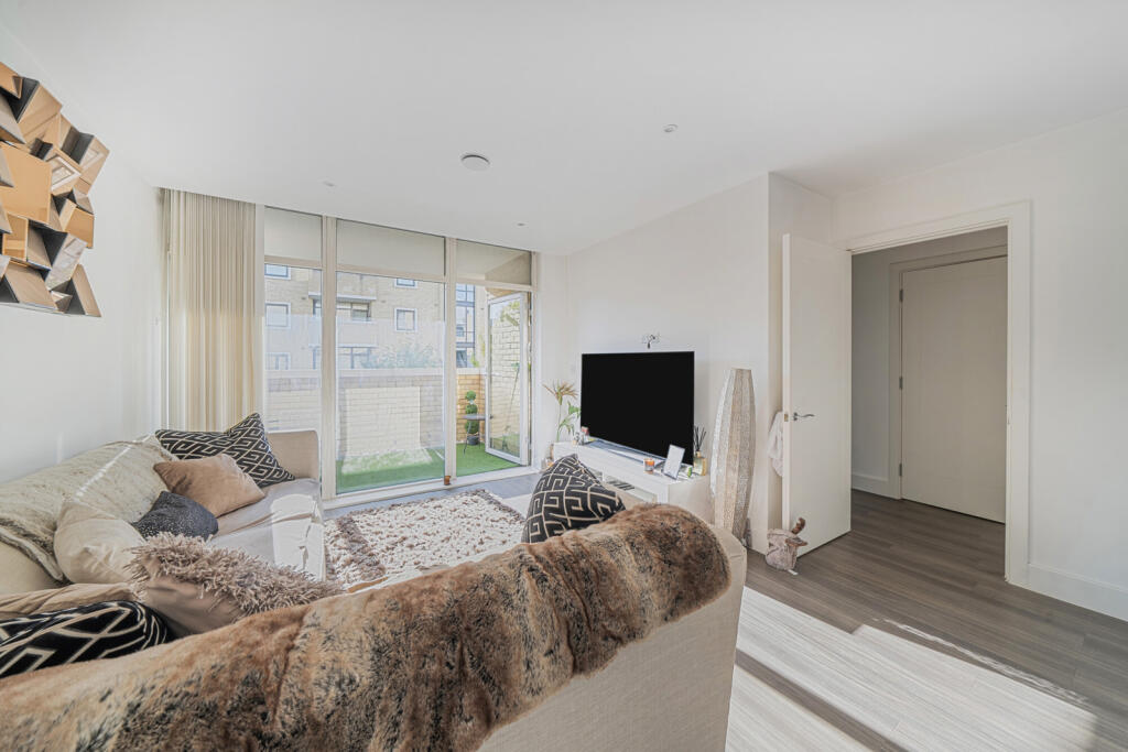 1358941-6-68d40f6...