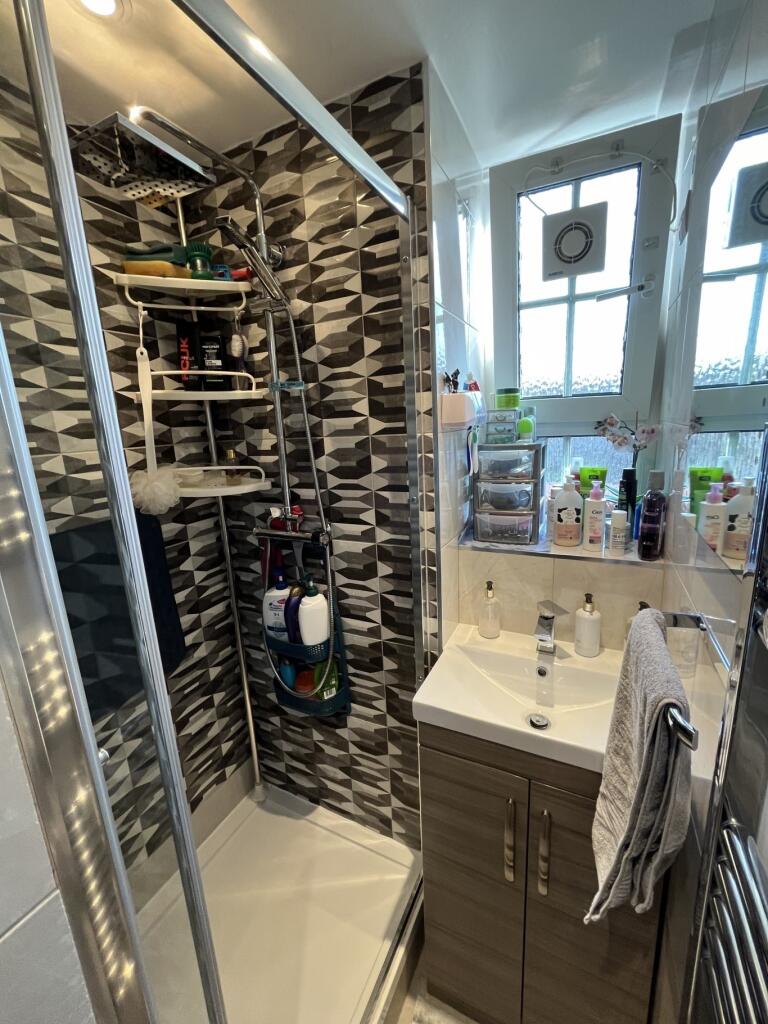 Efb3a5ecb8976d960307175dc3e125492abafee2_thmb_lg