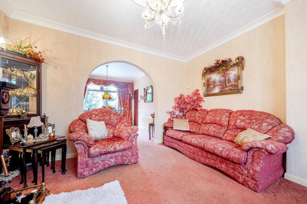 1305318-5-6842f3459062a