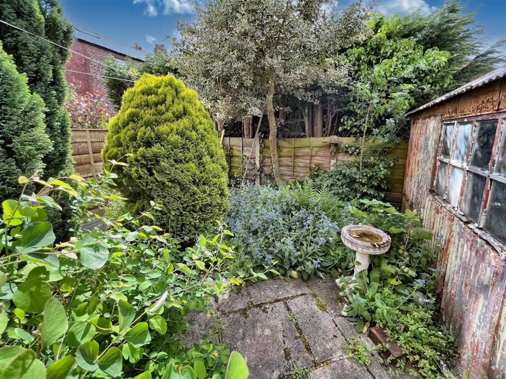 Gardens.jpg