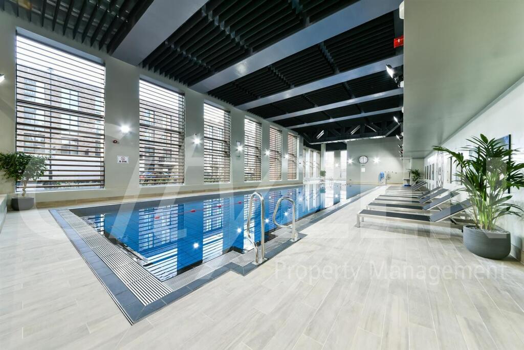 RESIDENTS SWIMMING POOL