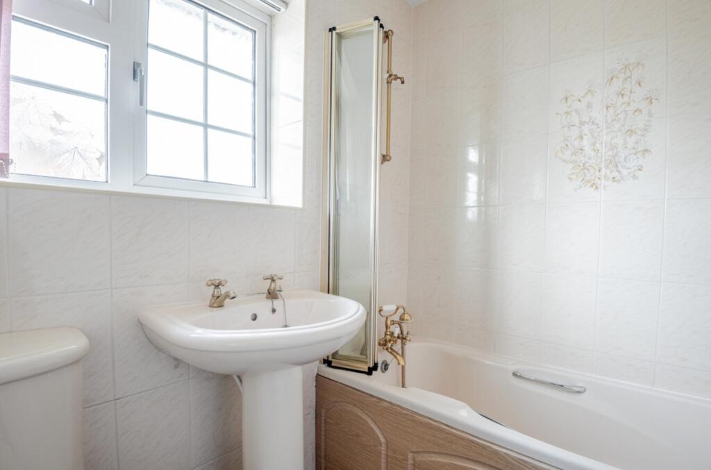 1335144-6-6899dfd455049