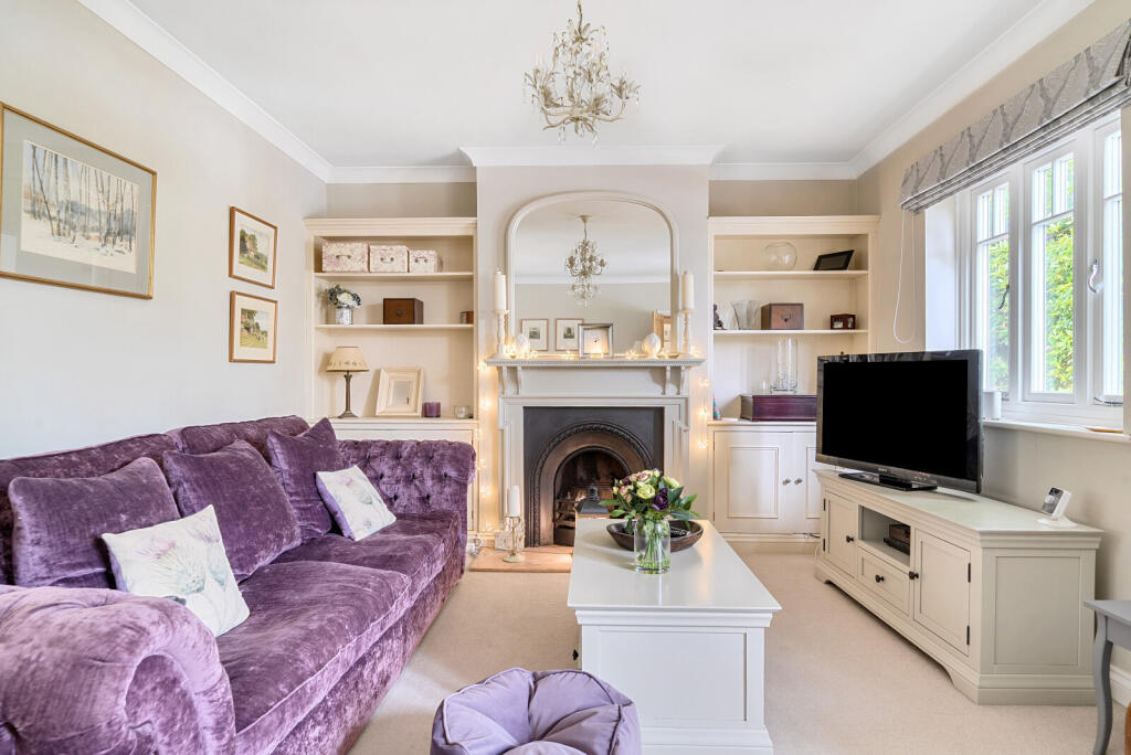 1330086-8-688b6eb...