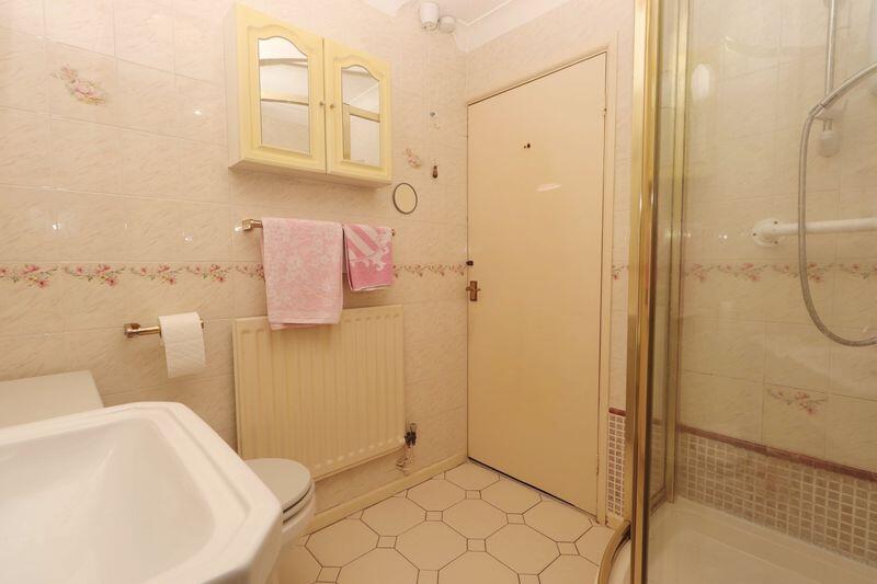 Family Shower Room
