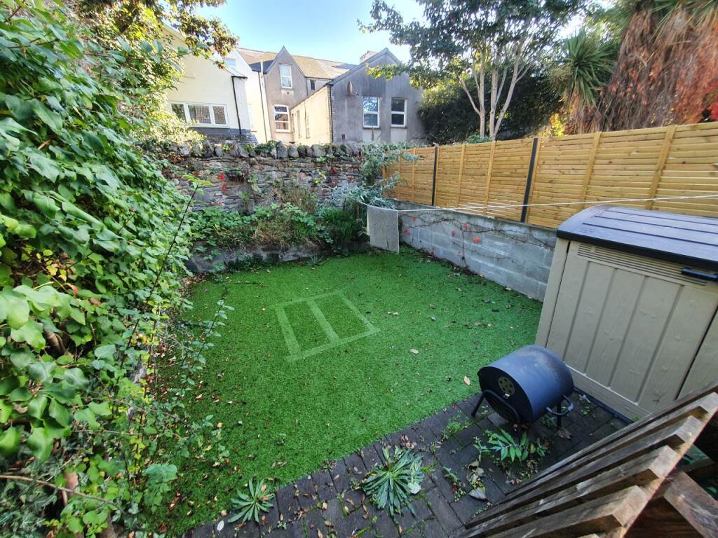 Rear garden (1)