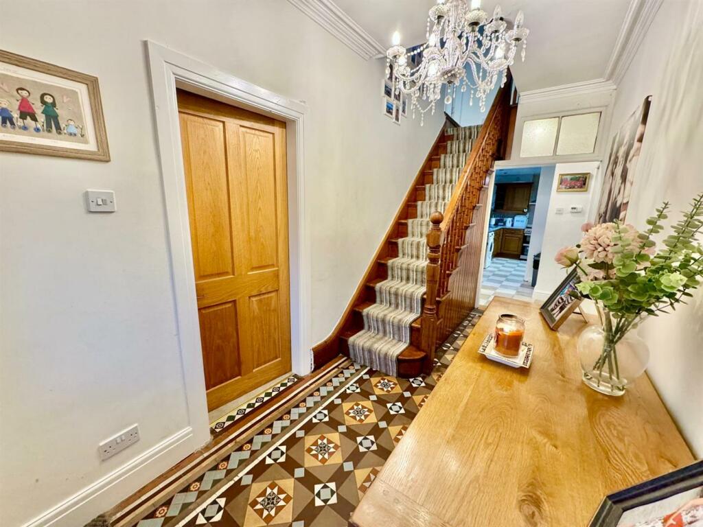 PHOTO-2024-12-05-21-23-29 (16).jpg