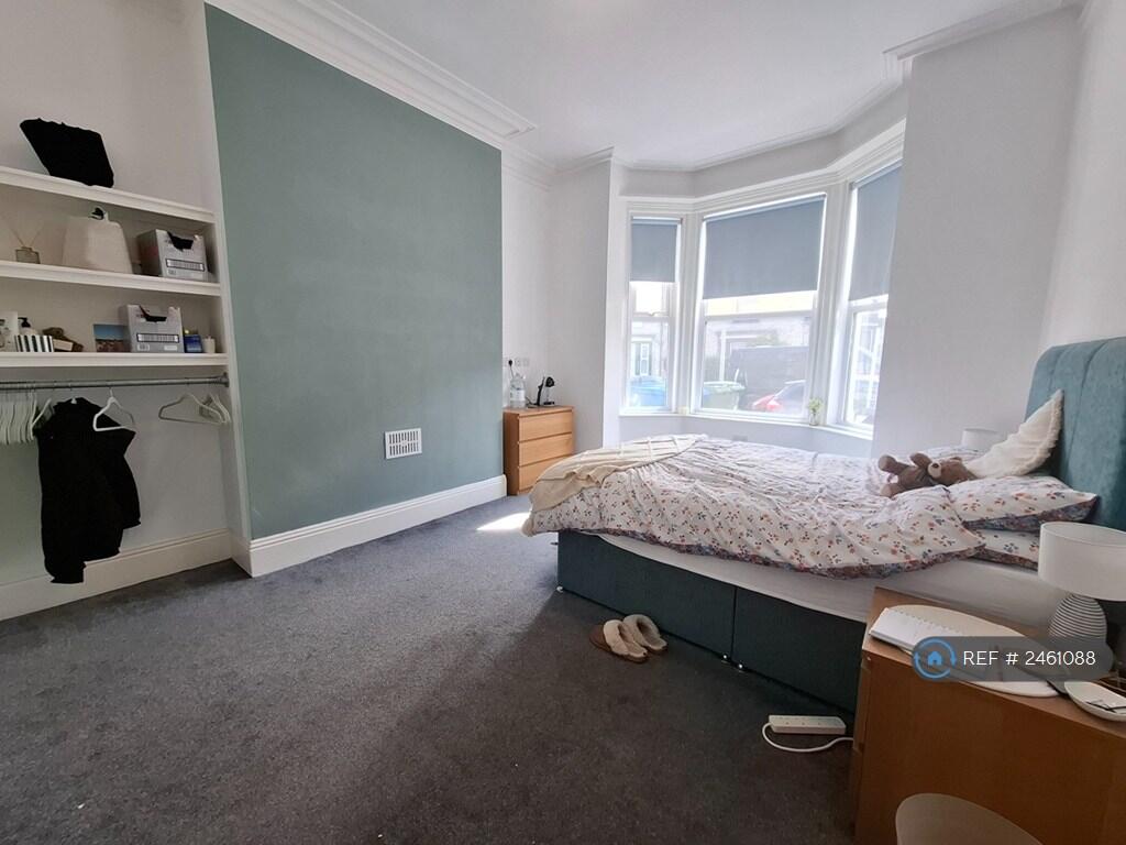 Room 1 (Not En-Suite)