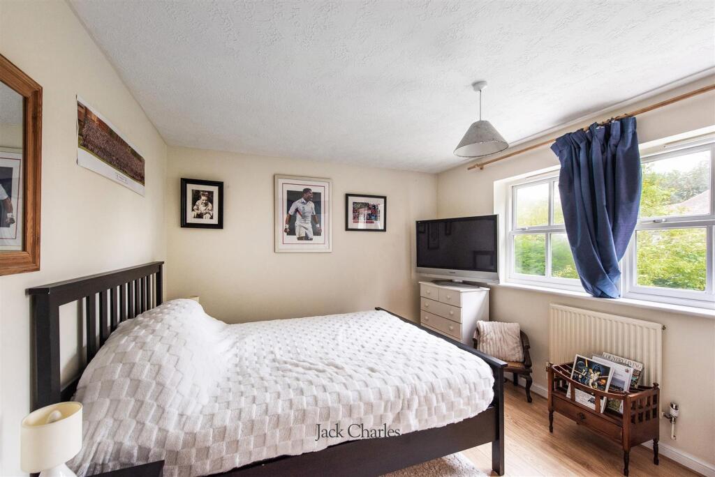 44 The Haydens, TN9 1NS 019.jpg