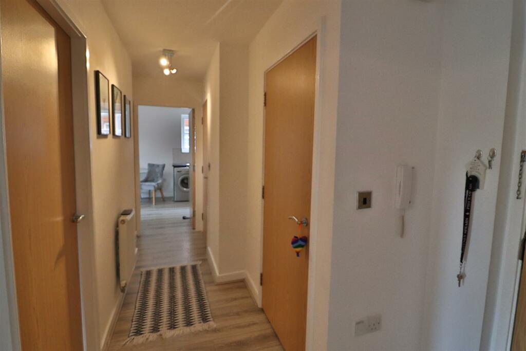 ENTRANCE HALLWAY