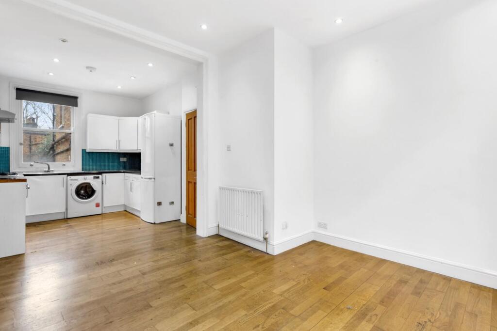 Kitchen/Reception