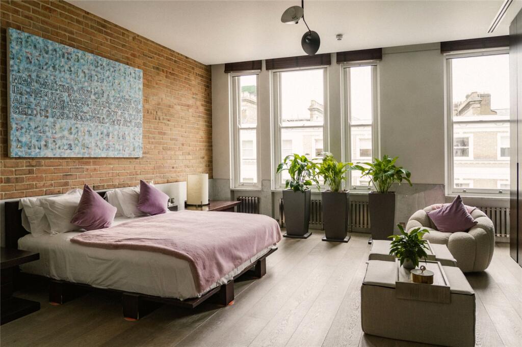 Principal Bedroom