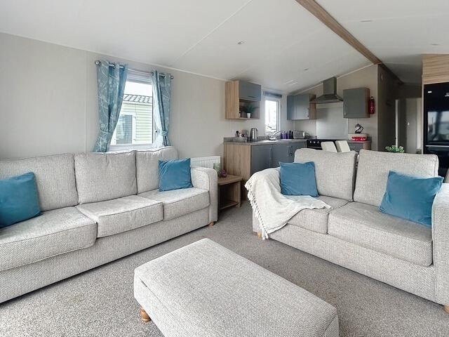 Waters Edge Country Park