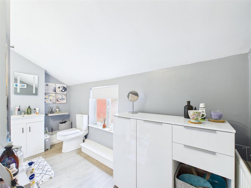 High Bank Road  (35).jpg