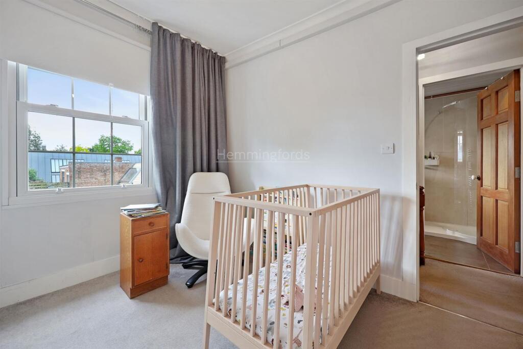 09-218180238 VM HMF 23 BUCKINGHAM ROAD N1 4DG_0898