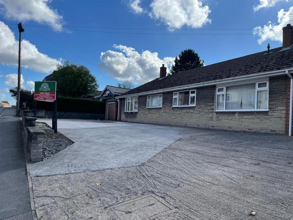 WhatsApp Image 2025-09-23 at 13.00.11.jpeg