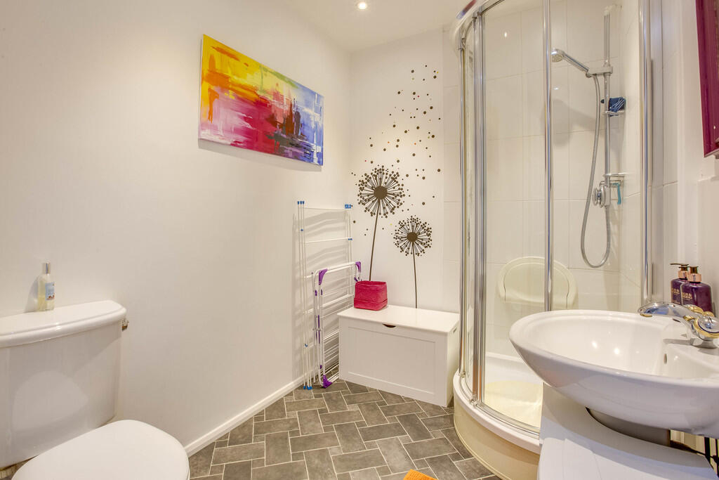23 Highmoor, HP7 ...