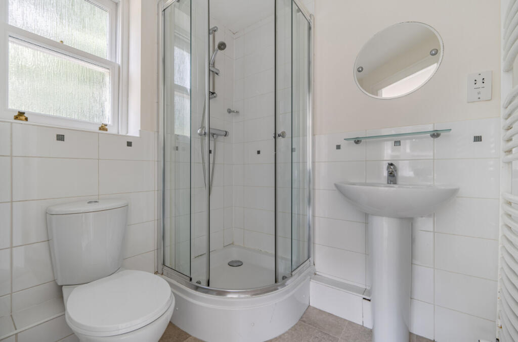 1332884-3-6894a99...