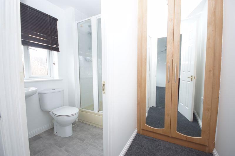 Dressing Area/En suite