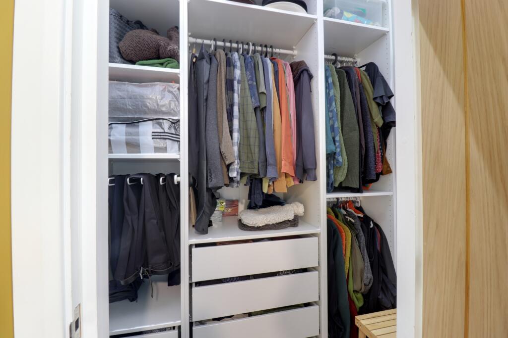 Walk ion wardrobe 1