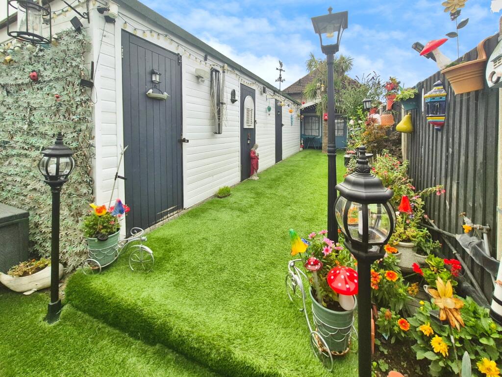 66794fe320250813114122