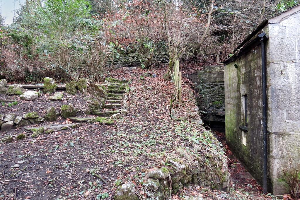 Serpentine Cottage, Queens Road, Kendal, Cumbria, LA9 4PH